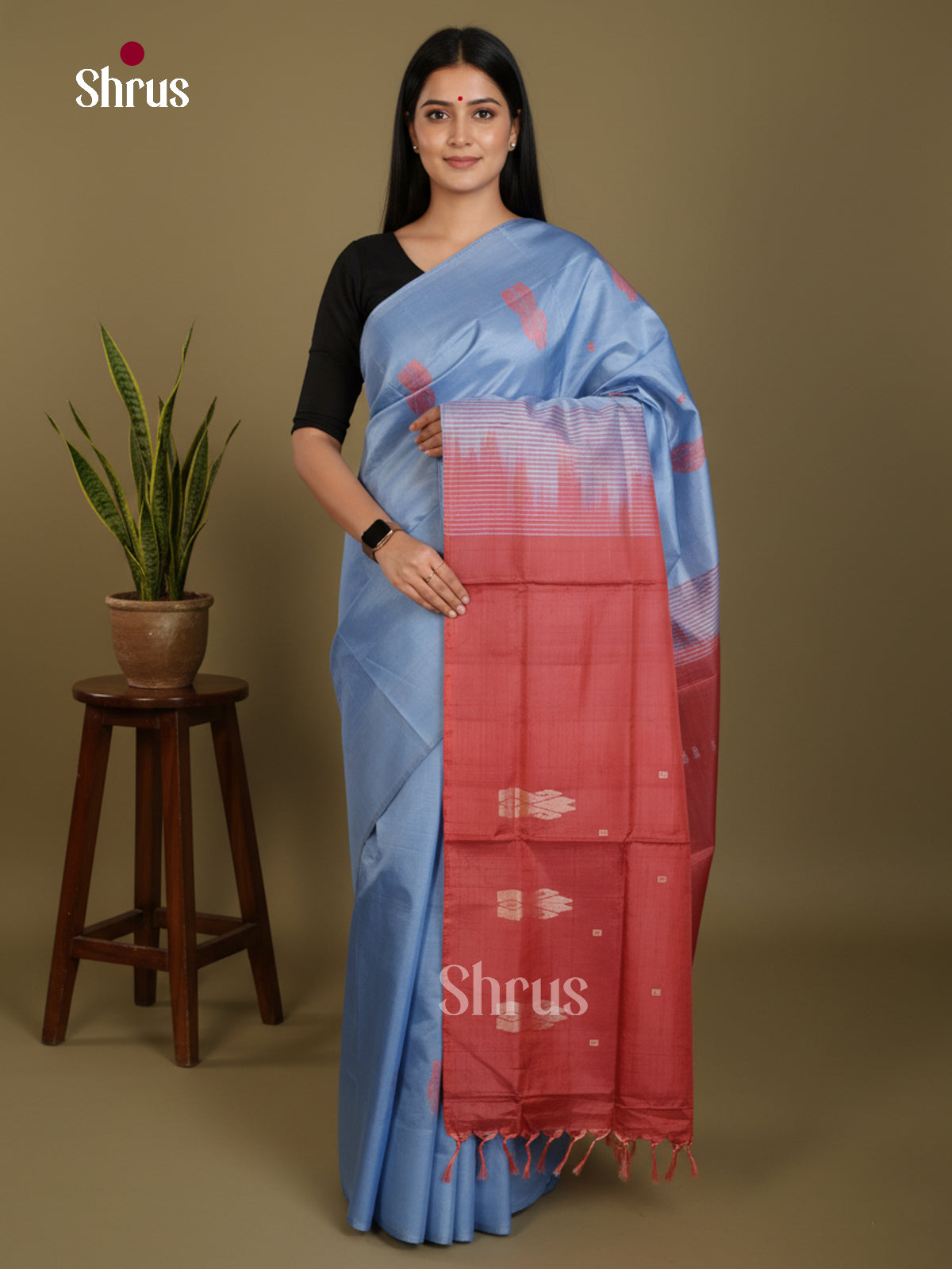 DLS04151 - Banana Pith without blouse Saree