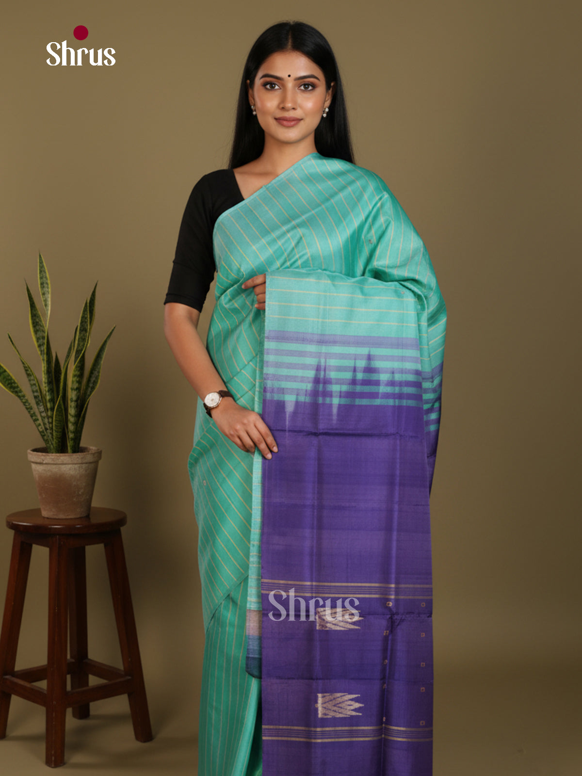 DLS04152 - Banana Pith without blouse Saree