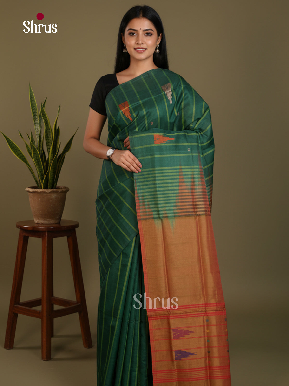 Green & Orange  - Banana Pith without blouse Saree - Shop on Shrus.com