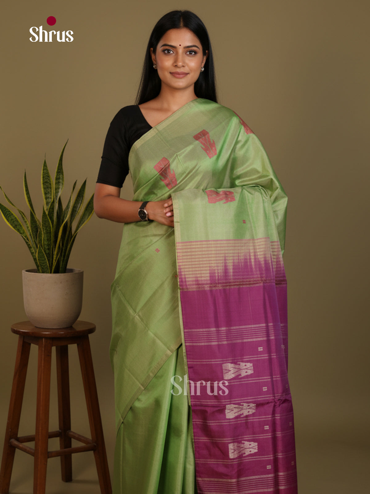 DLS04170 - Banana Pith without blouse Saree