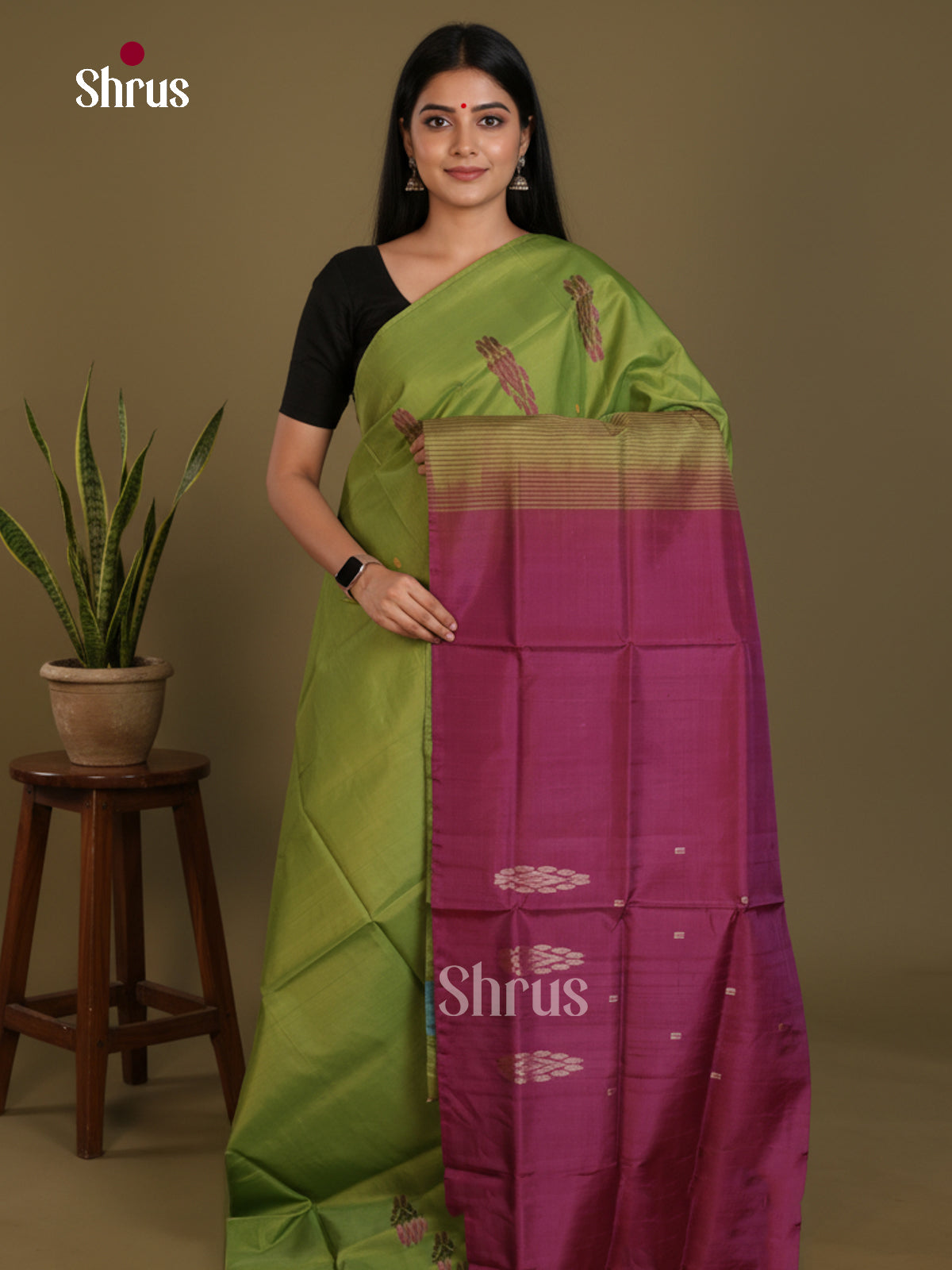 DLS04171 - Banana Pith without blouse Saree