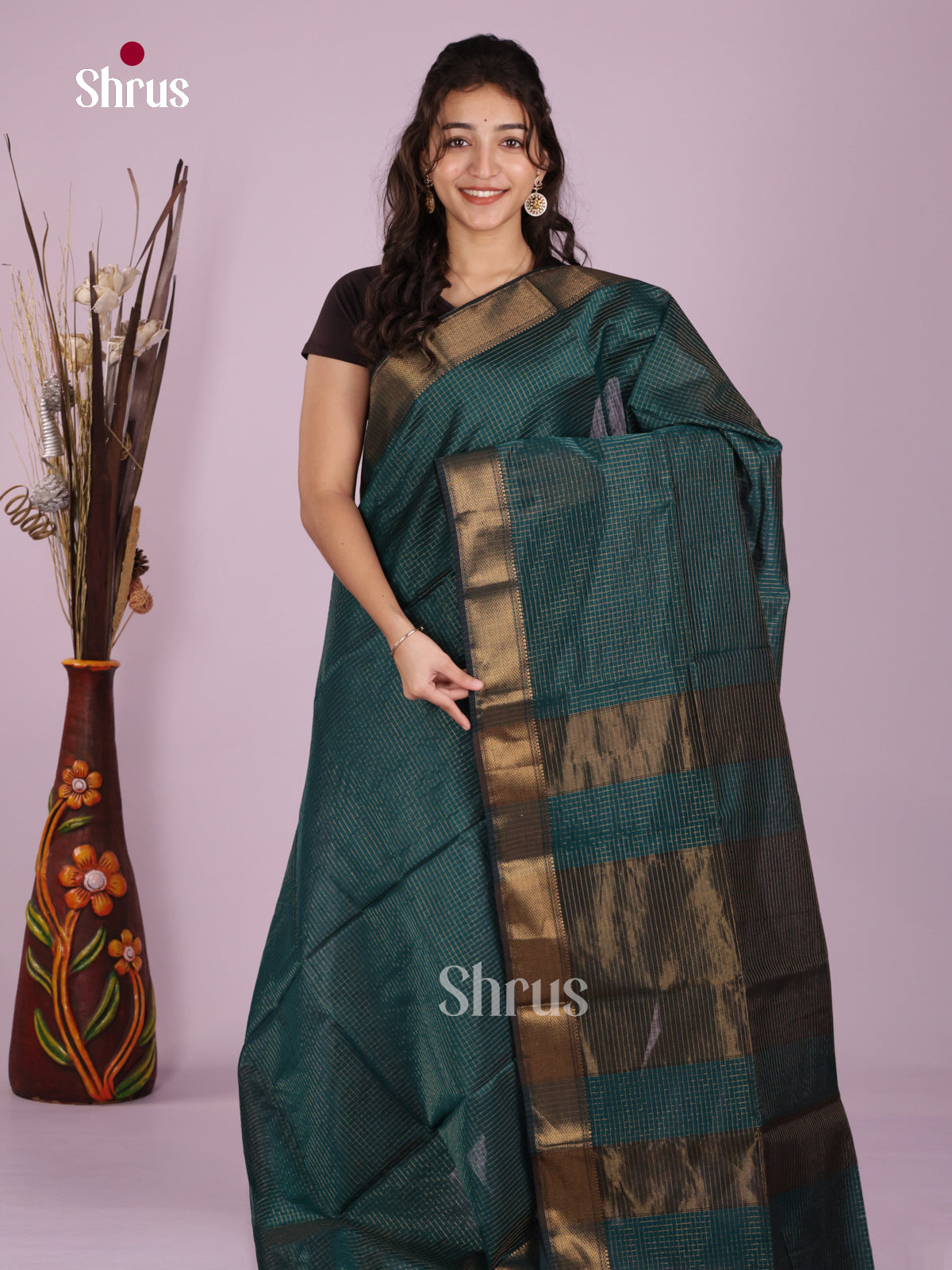 DLS06331 - Maheshwari silkcotton Saree - Shop on Shrus.com