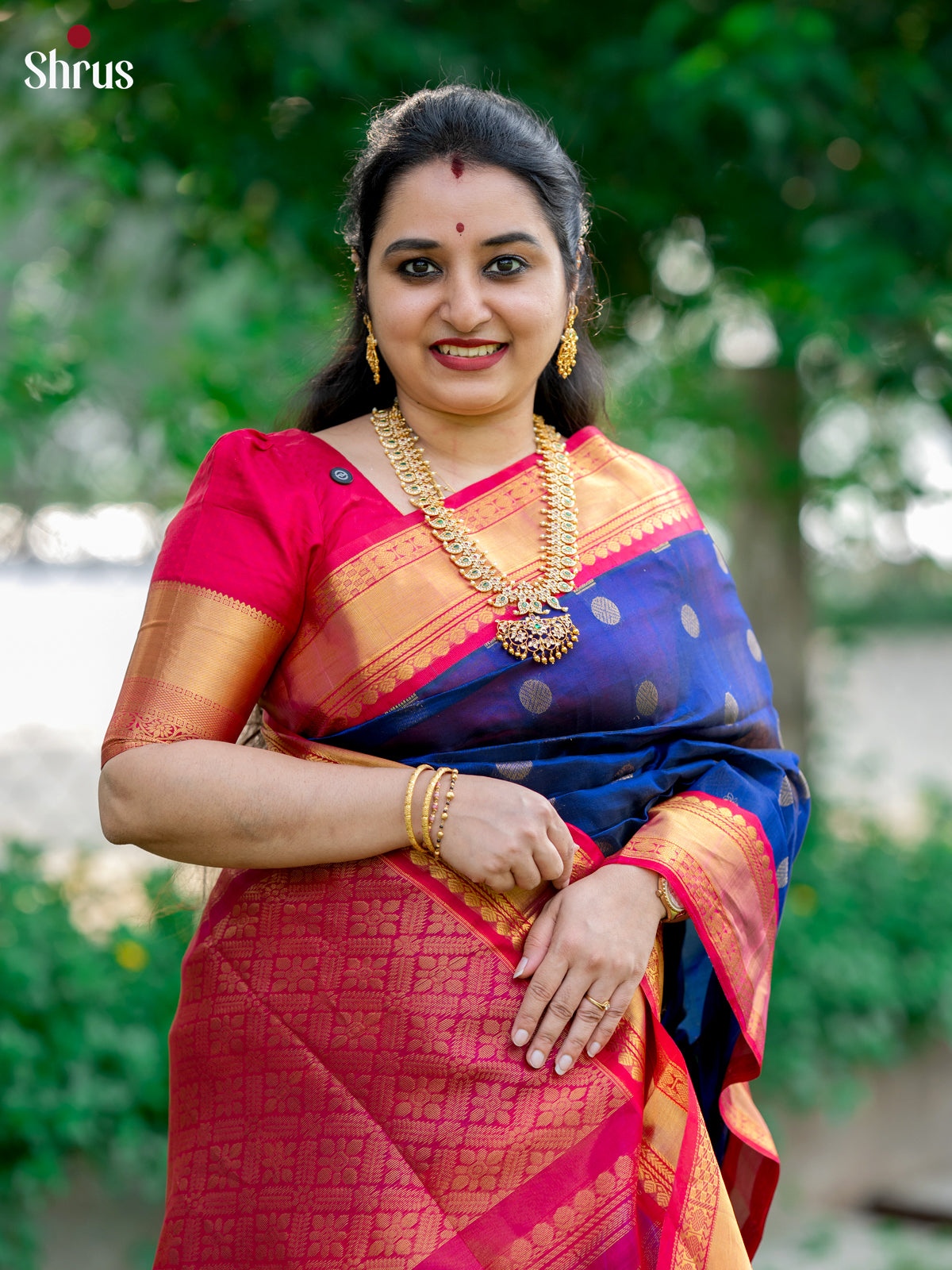 DLS06475 - Silk Cotton Saree - Shop on Shrus.com