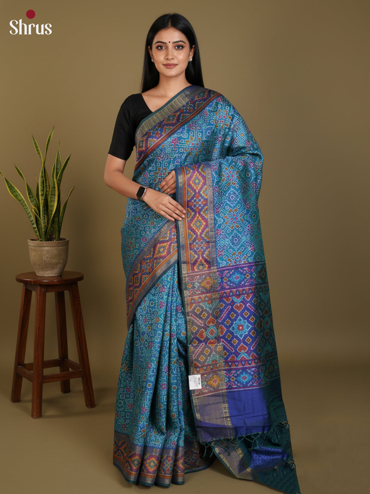 DLS08026 - Semi Patola Saree - Shop on Shrus.com