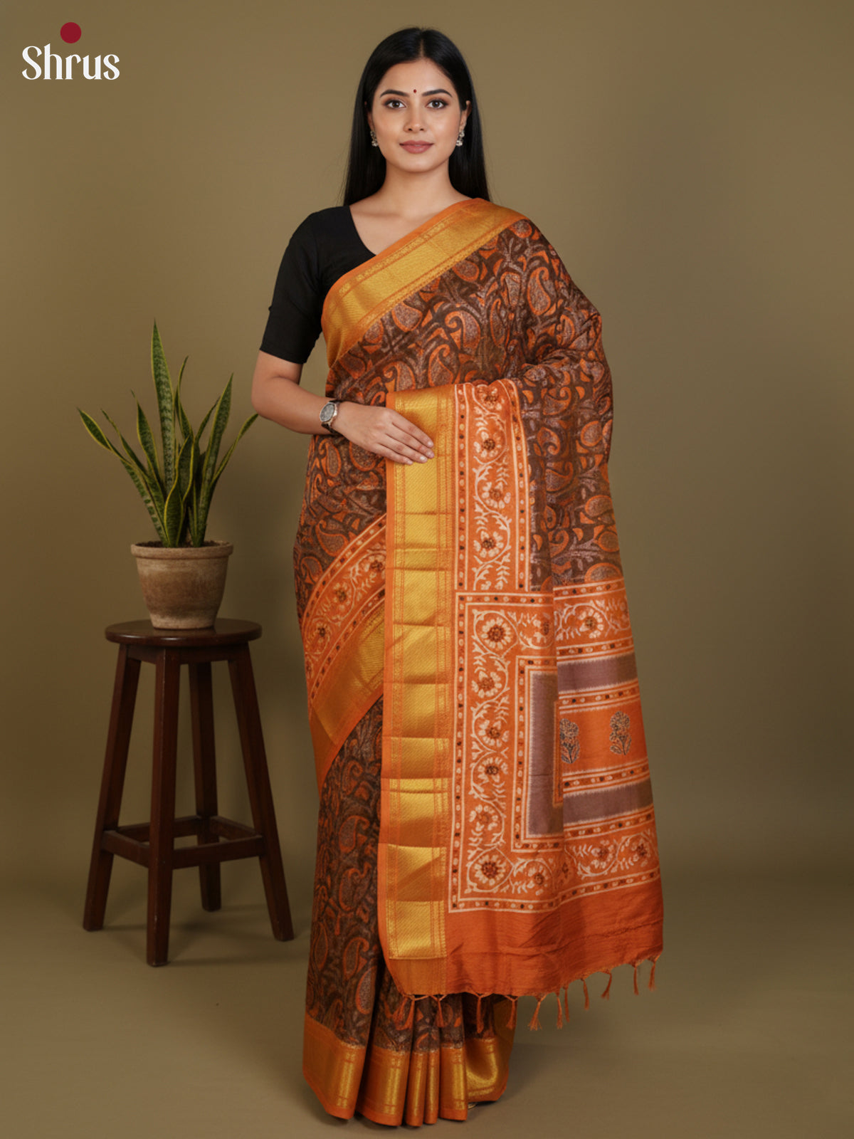 DLS08058 - Semi Patola Saree - Shop on Shrus.com