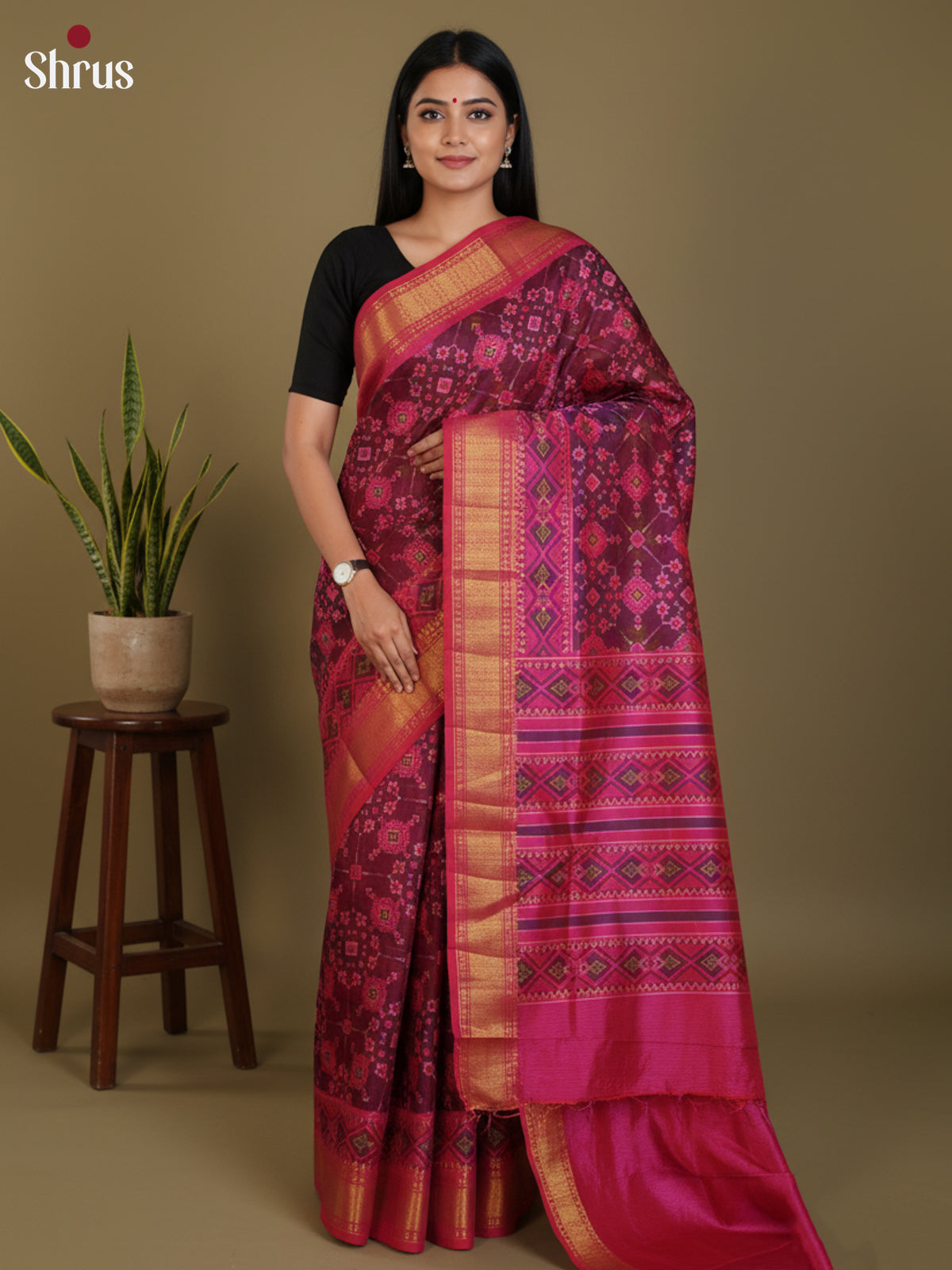 DLS08145 - Semi Patola Saree - Shop on Shrus.com