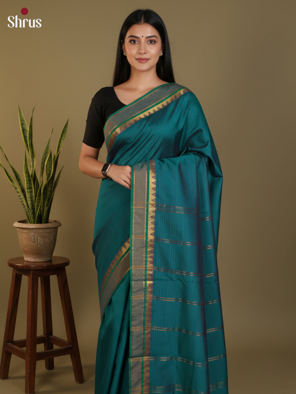 DLS09044 - Semi Silk Saree - Shop on Shrus.com
