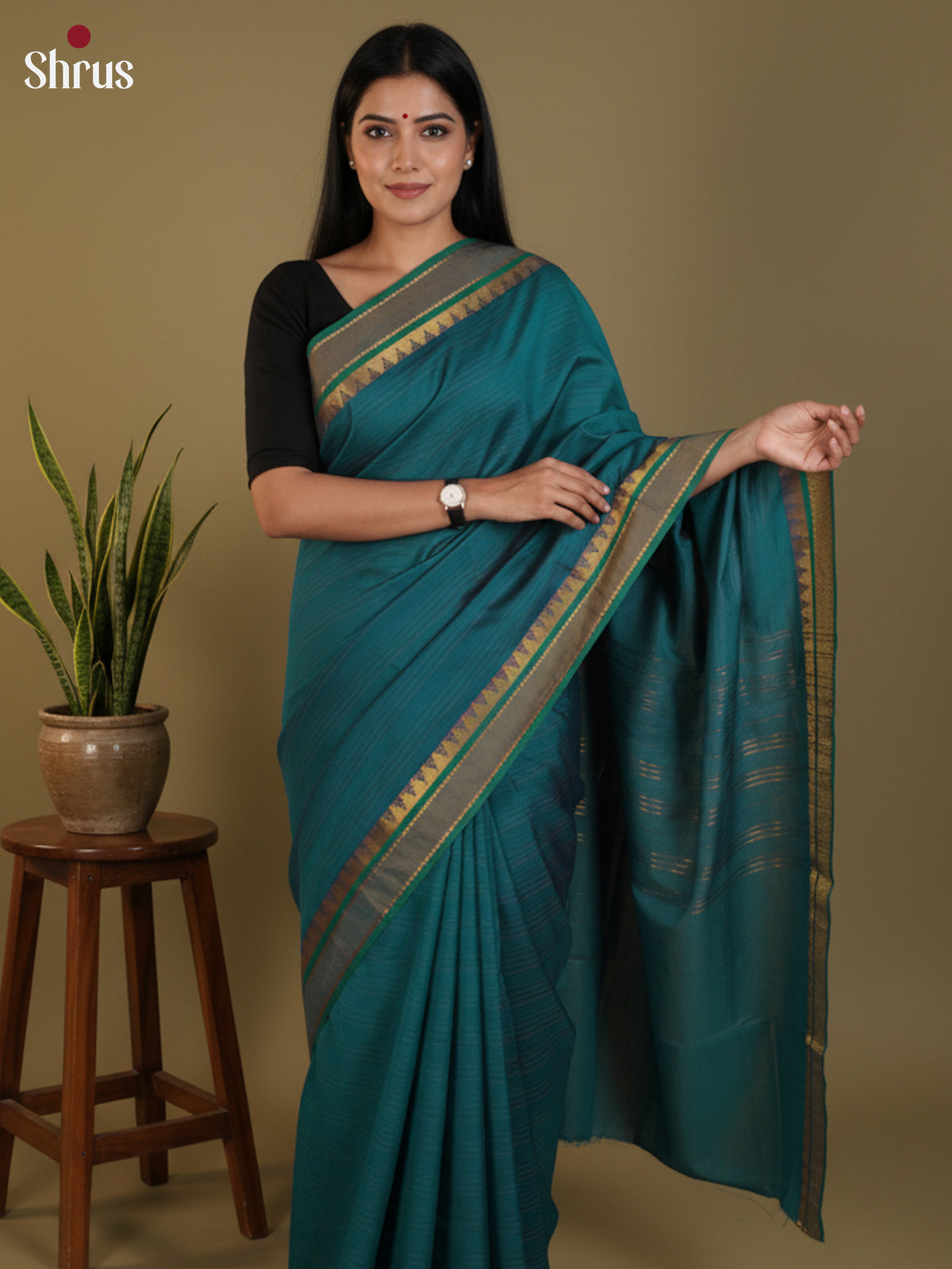 DLS09044 - Semi Silk Saree - Shop on Shrus.com