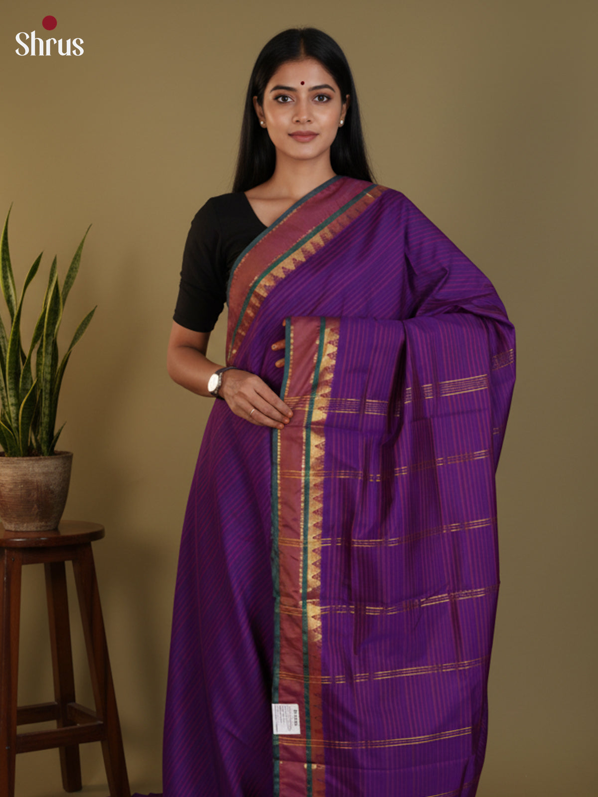 DLS09049 - Semi Silk Saree - Shop on Shrus.com