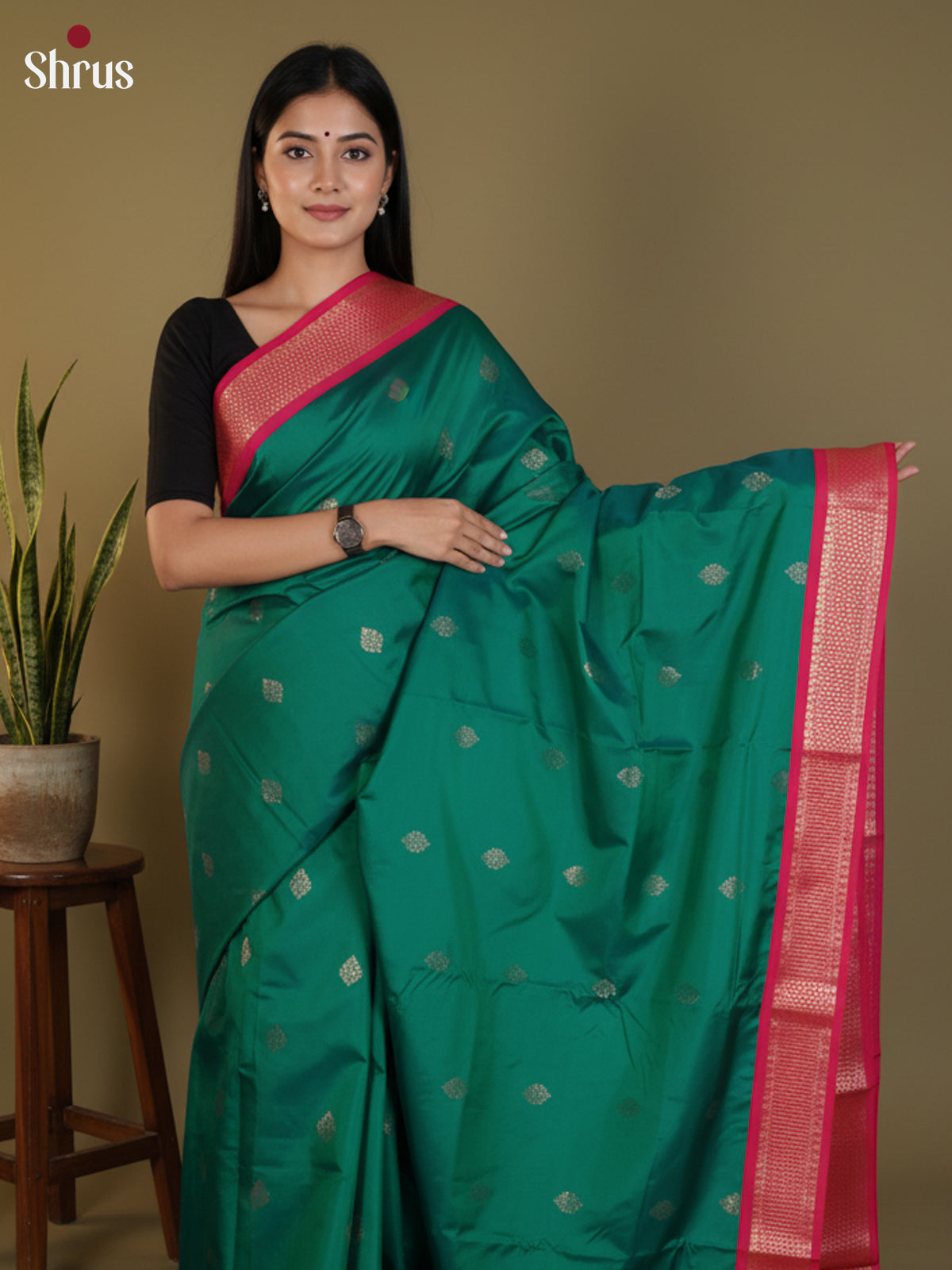 DLS09065 - Semi Kanchipuram Saree - Shop on Shrus.com