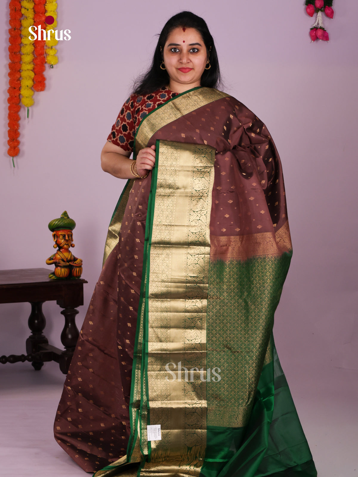 DLS16003 - Kanchipuram-halfpure Saree - Shop on Shrus.com