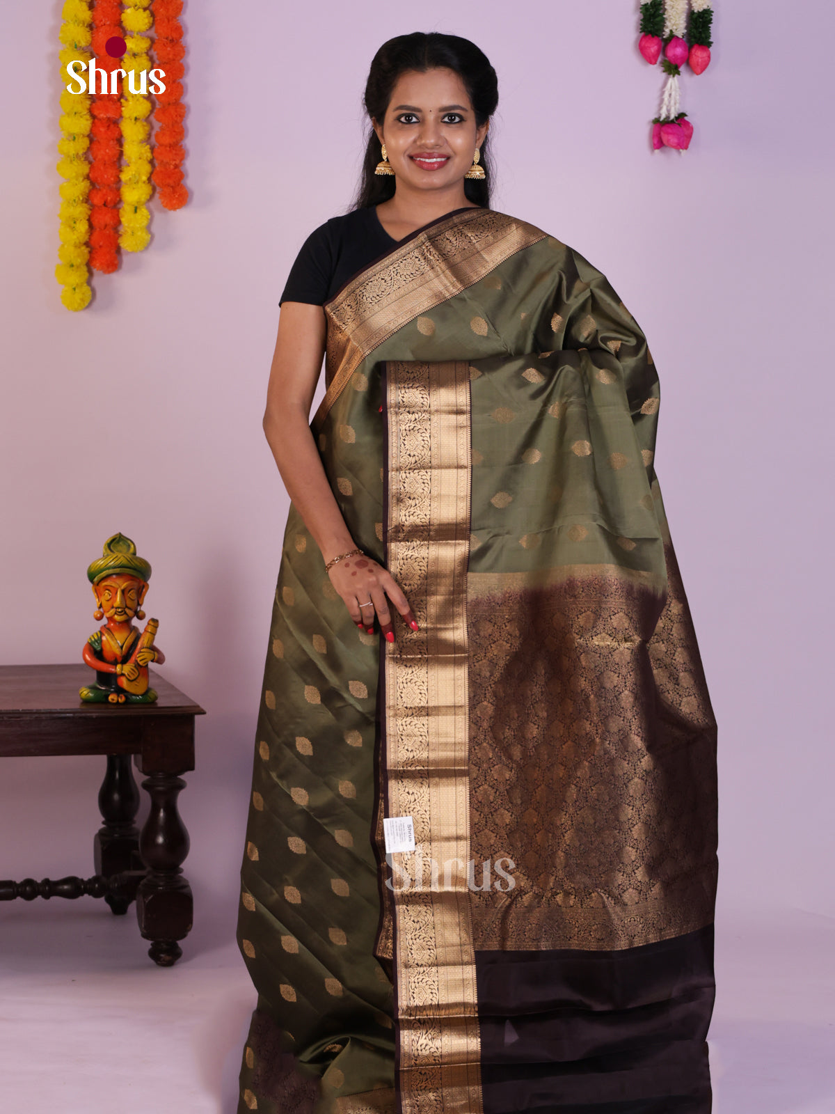 DLS16025 - Kanchipuram-halfpure Saree - Shop on Shrus.com