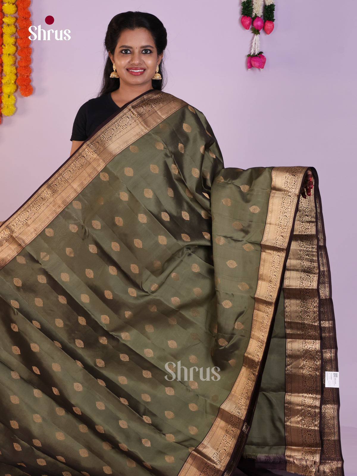 DLS16025 - Kanchipuram-halfpure Saree - Shop on Shrus.com