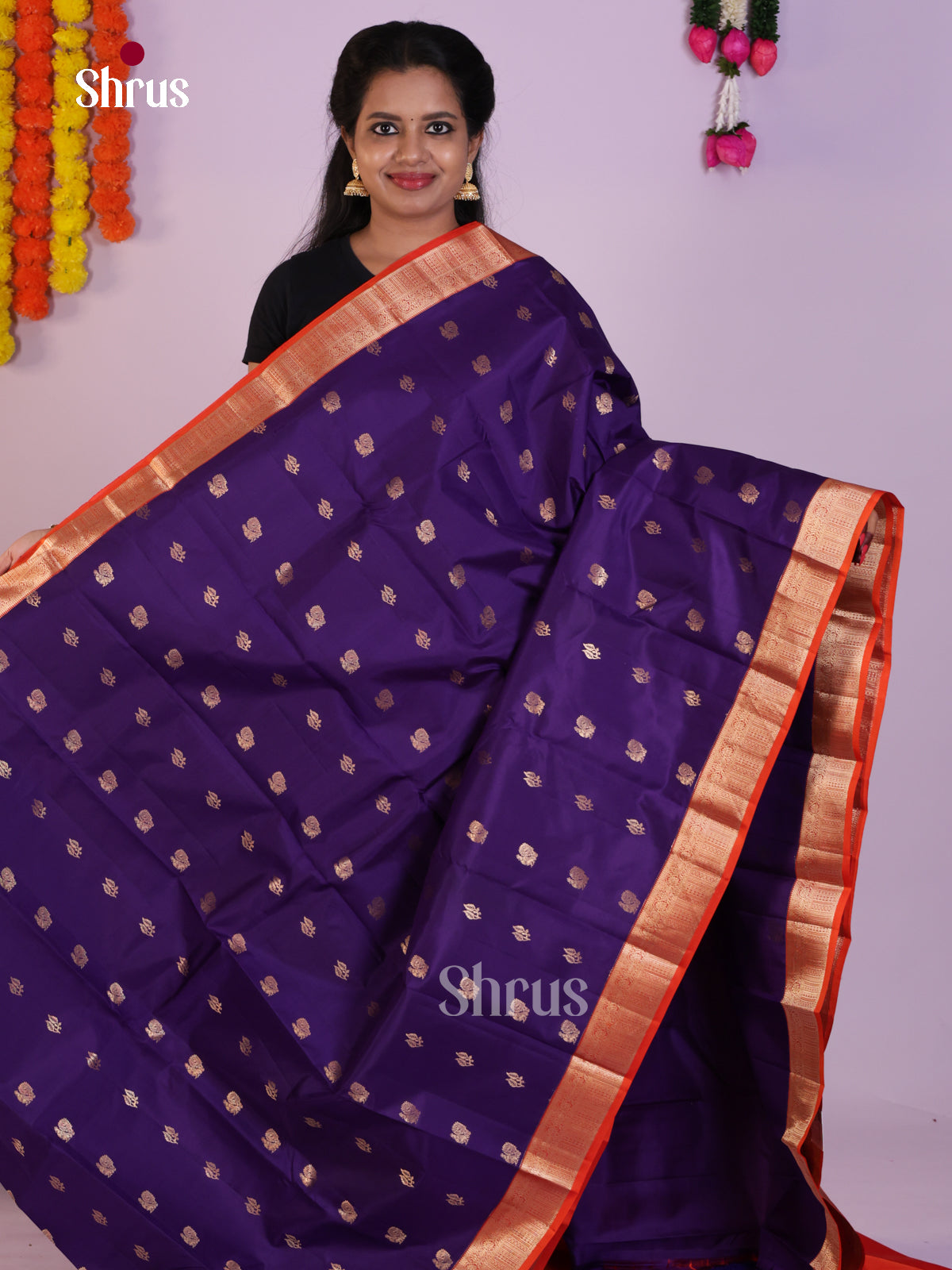 DLS16038 - Kanchipuram Korvai Butta Saree - Shop on Shrus.com