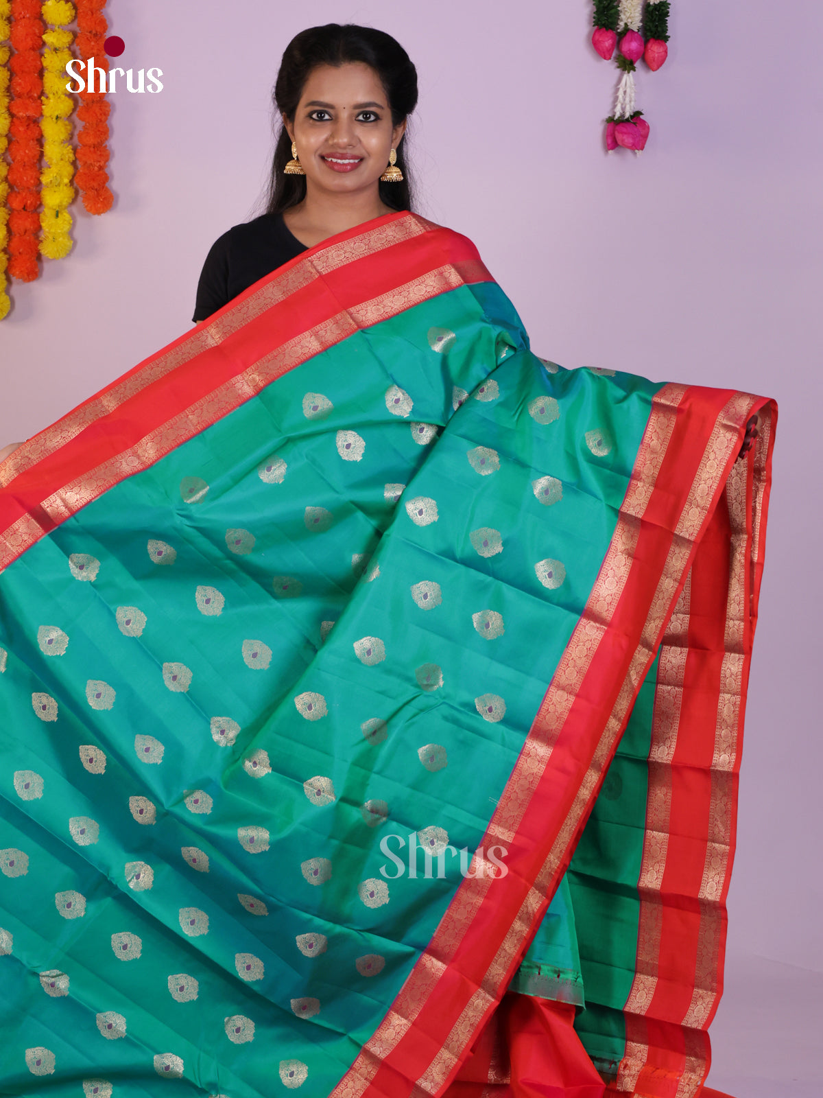 DLS16041 - Kanchipuram Korvai Butta Saree - Shop on Shrus.com
