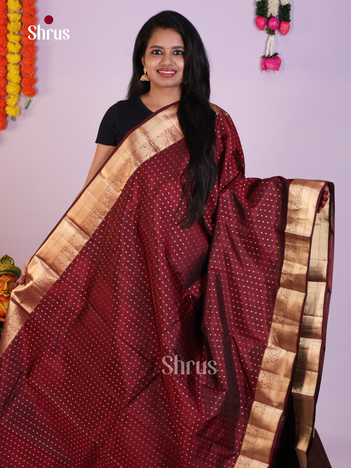 DLS16100 - Kanchipuram Butta design Saree
