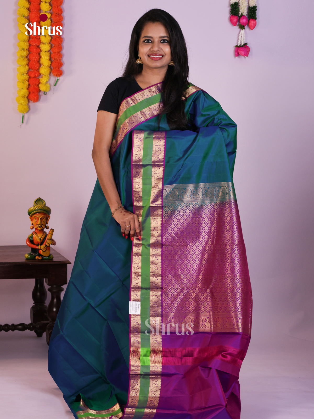 DLS16128 - Kanchipuram Rettapet Saree - Shop on Shrus.com