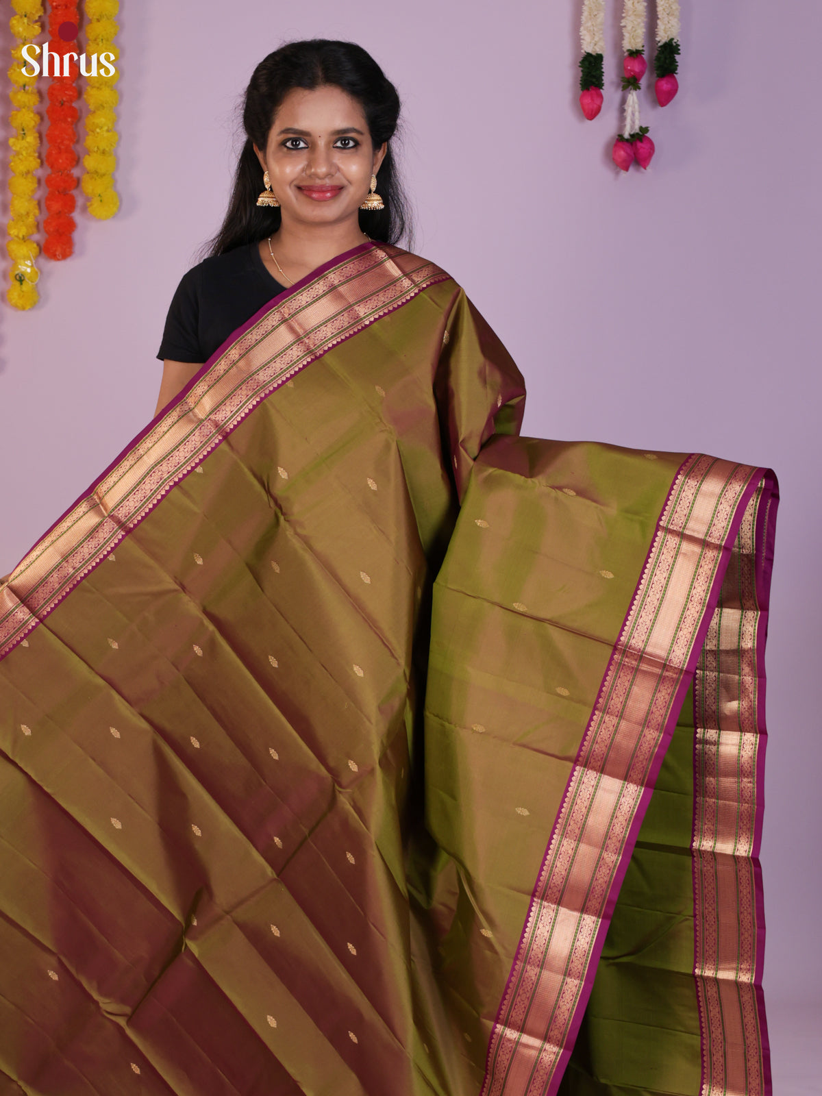 DLS16135 - Kanchipuram Butta design Saree - Shop on Shrus.com