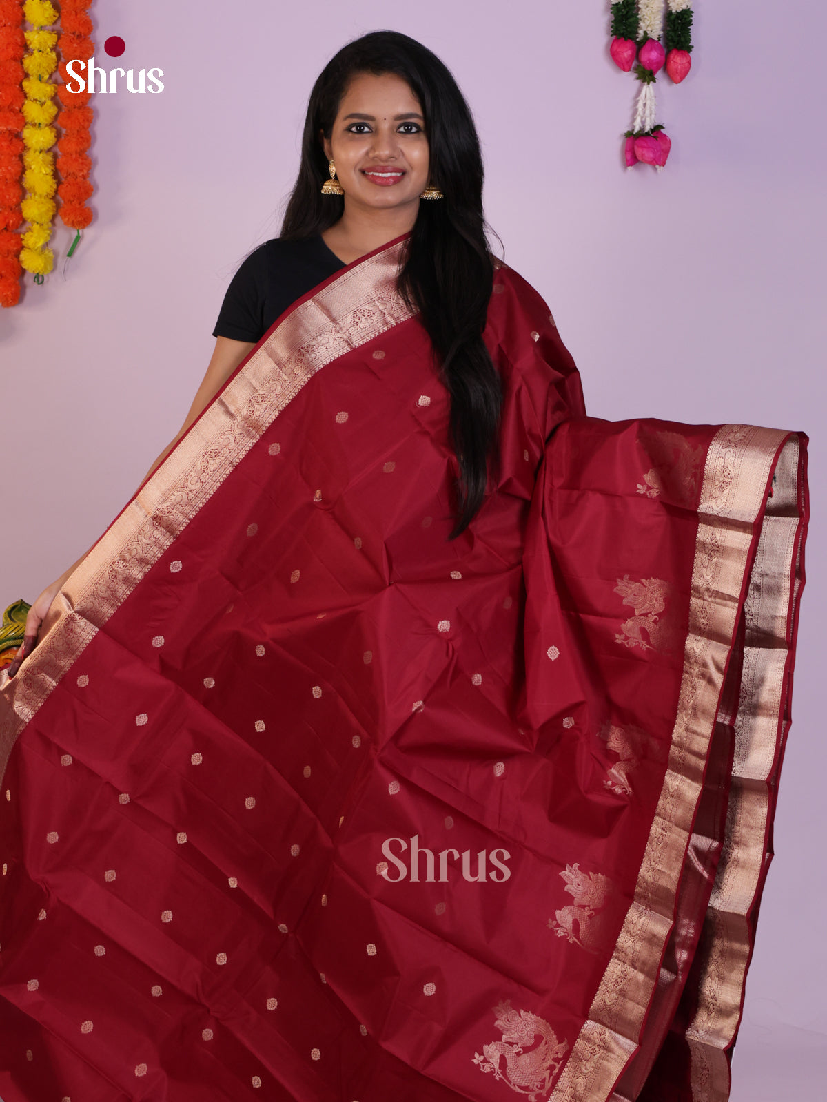 DLS16148 - Kanchipuram Butta design Saree - Shop on Shrus.com