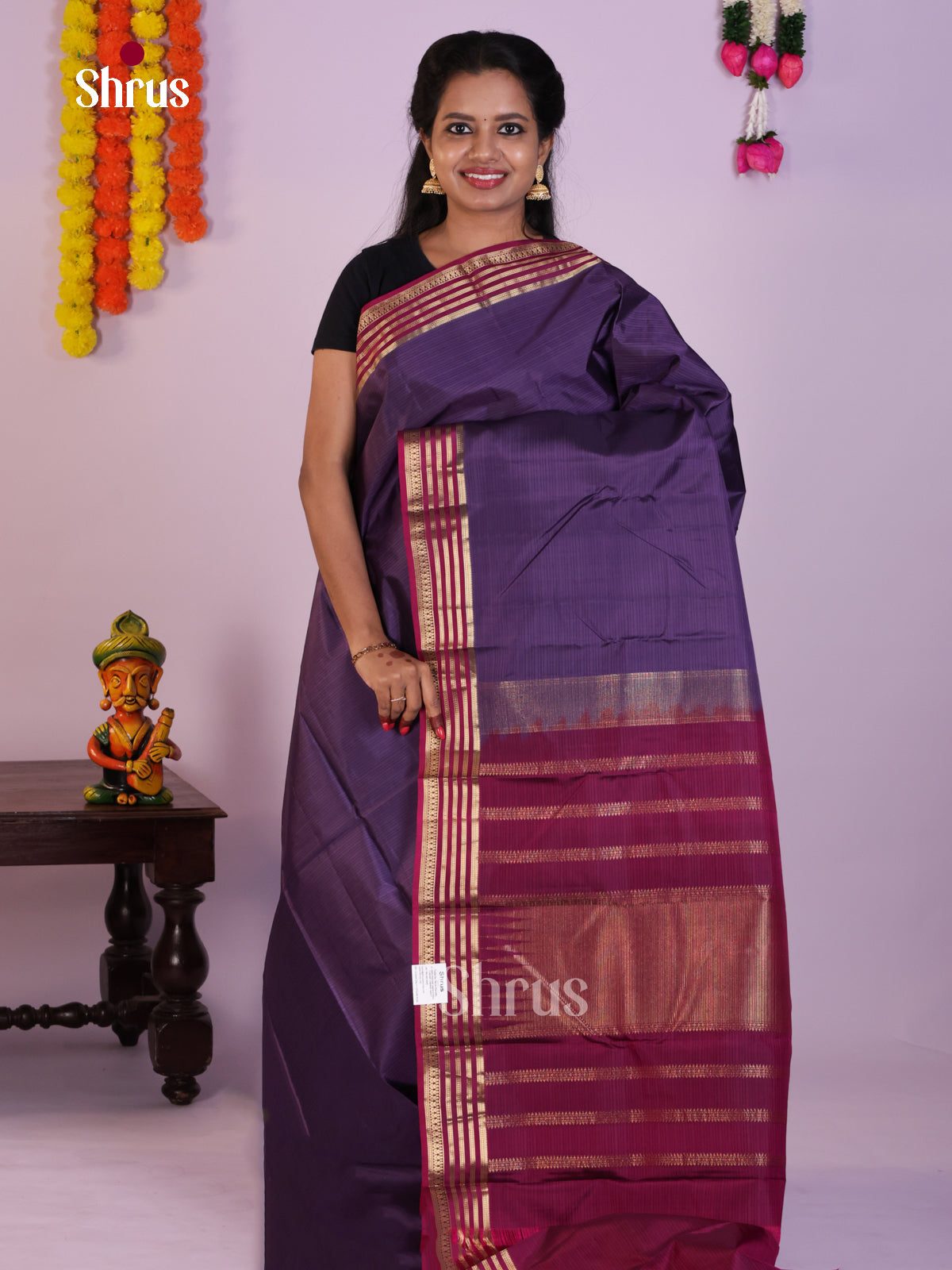 DLS16167 - Kanchipuram Butta design Saree - Shop on Shrus.com