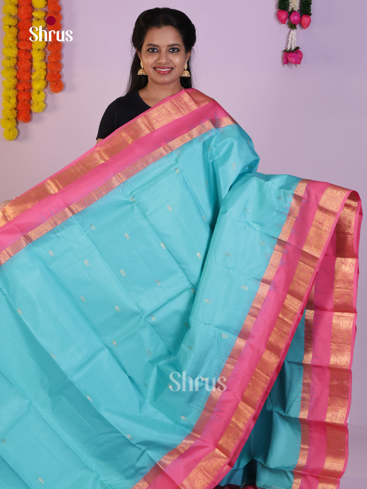 DLS16168 - Kanchipuram Rettapet Saree - Shop on Shrus.com