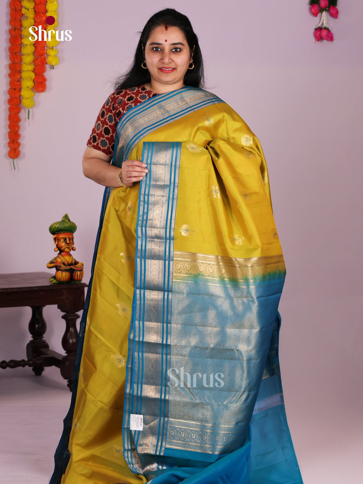DLS16258 - Kanchipuram Korvai Butta Saree - Shop on Shrus.com