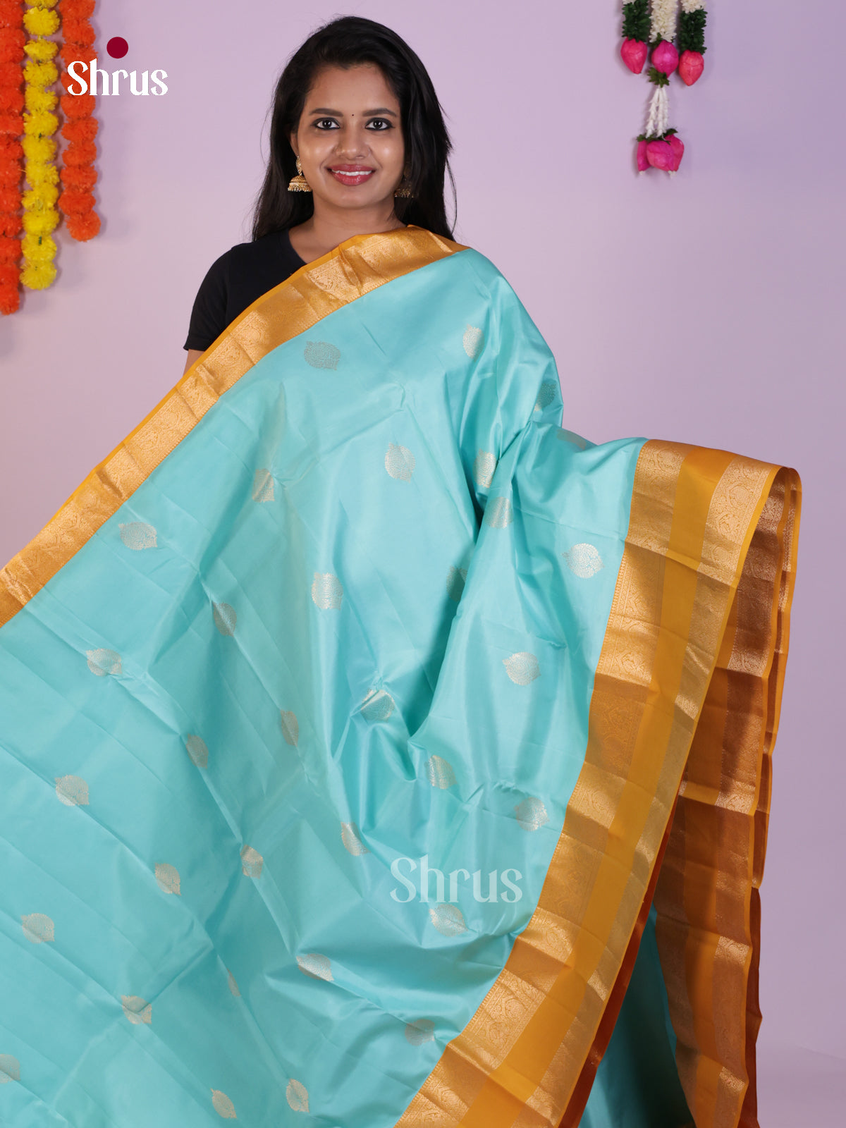 DLS16272 - Kanchipuram Korvai Butta Saree