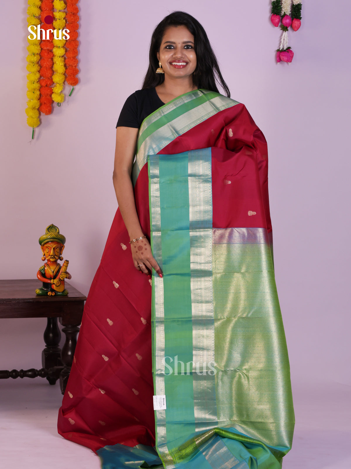 DLS16287 - Kanchipuram Korvai Butta Saree
