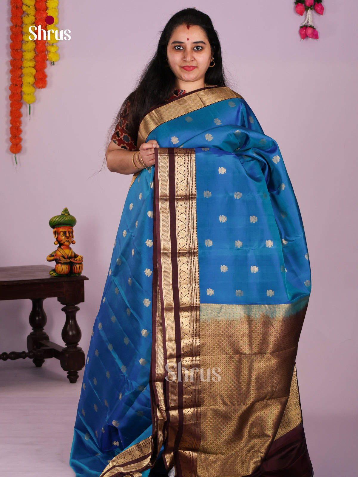 DLS16315 - Kanchipuram Korvai Butta Saree - Shop on Shrus.com