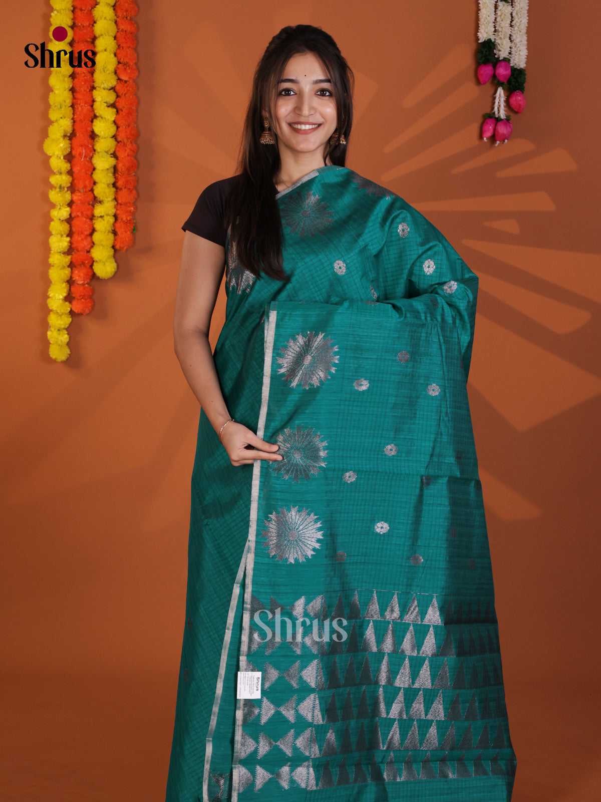 DLS18086 - Semi Jute Saree