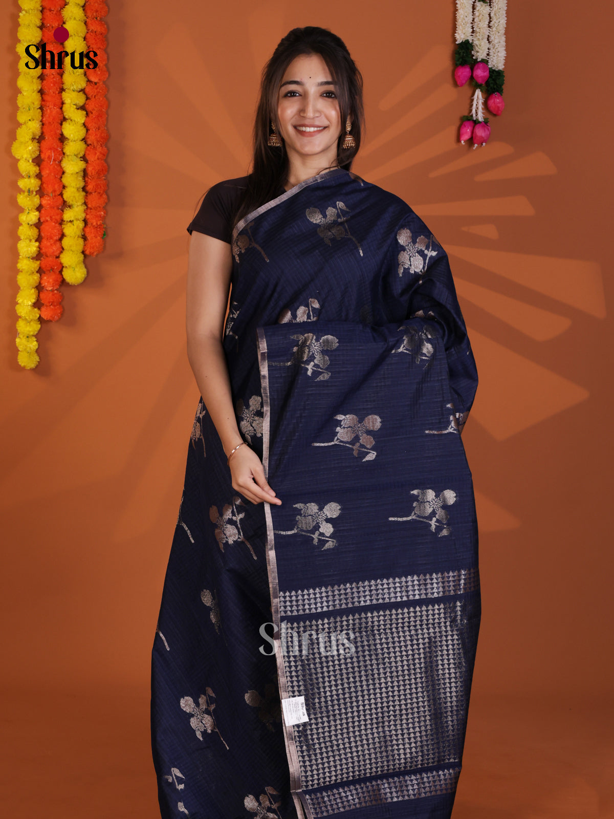 DLS18093 - Semi Jute Saree