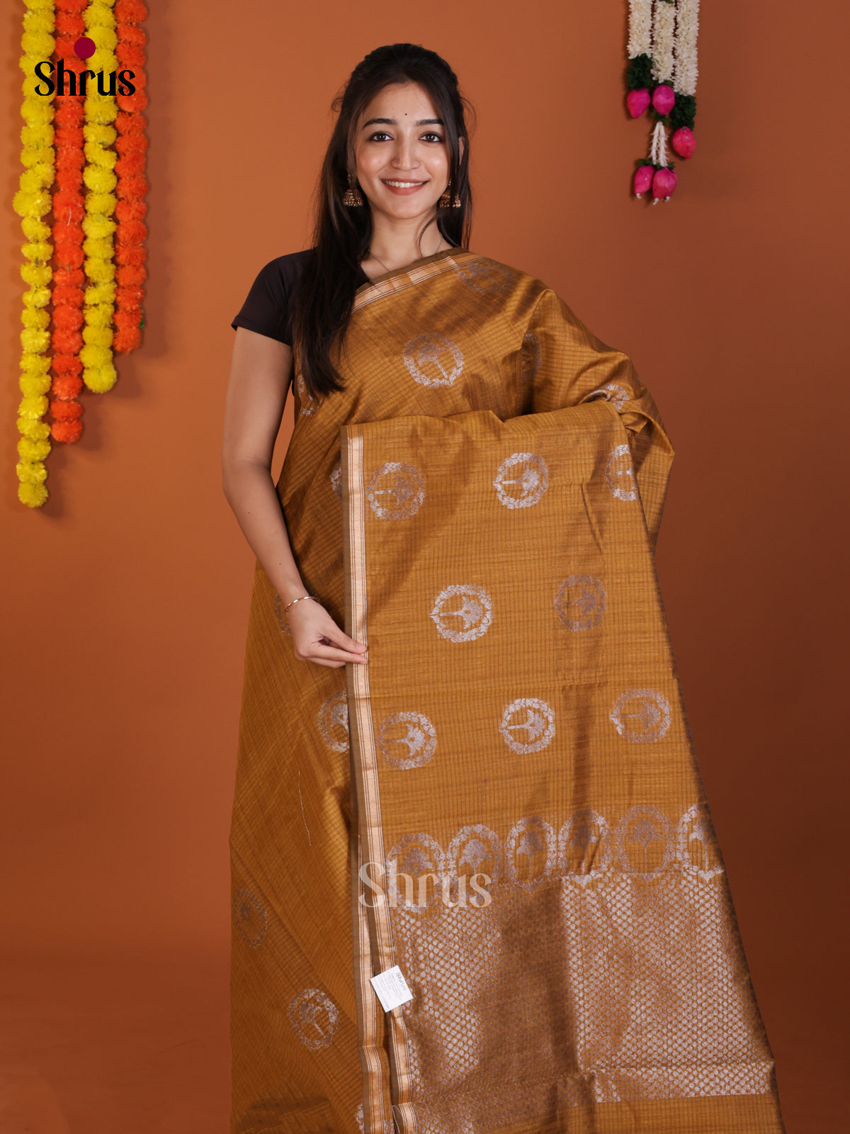 DLS18101 - Semi Jute Saree - Shop on Shrus.com
