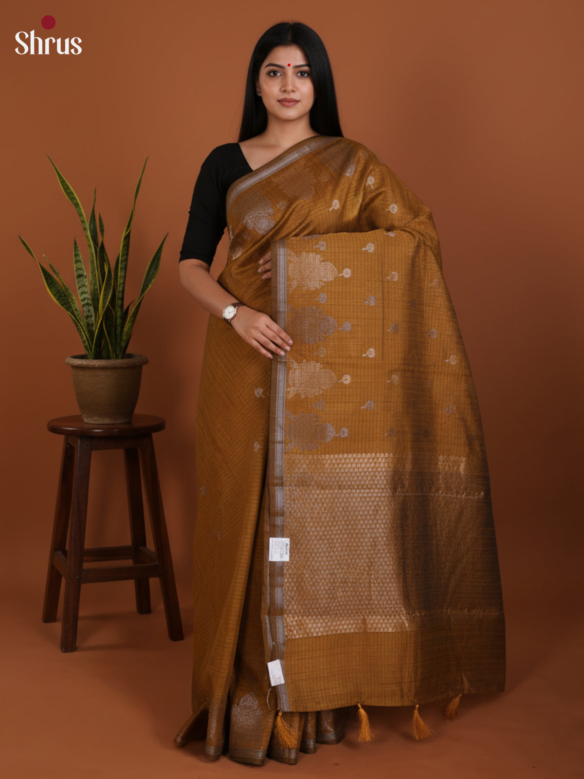 DLS19129 - Semi Jute Saree - Shop on Shrus.com