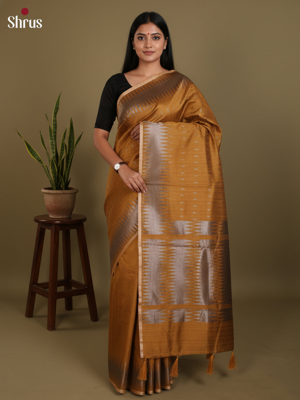 DLS19153 - Semi Jute Saree - Shop on Shrus.com