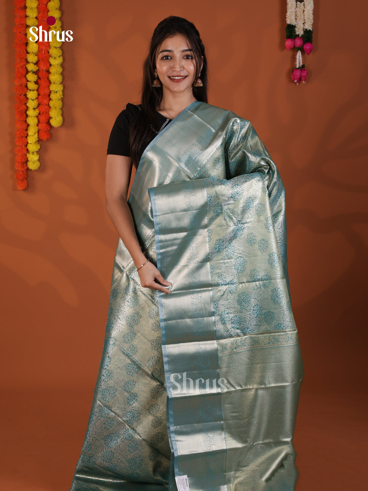 DLS19206 - Kanchipuram-halfpure Saree - Shop on Shrus.com