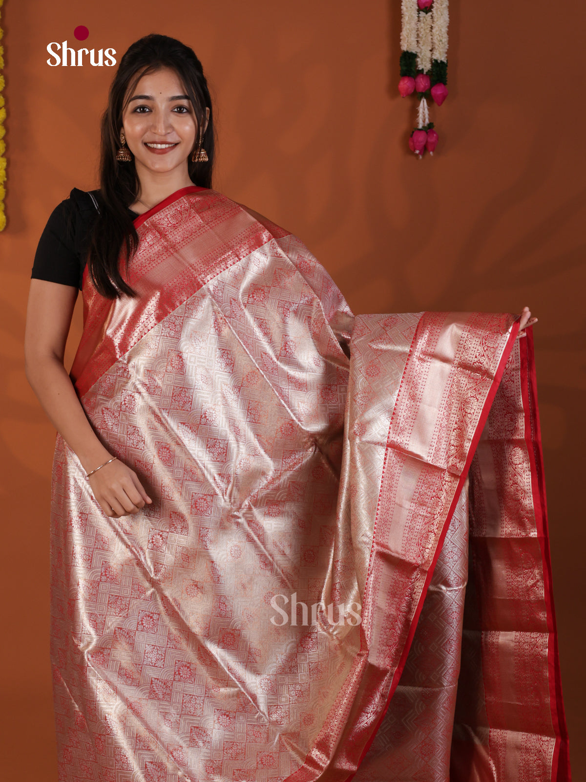 DLS19208 - Kanchipuram-halfpure Saree - Shop on Shrus.com