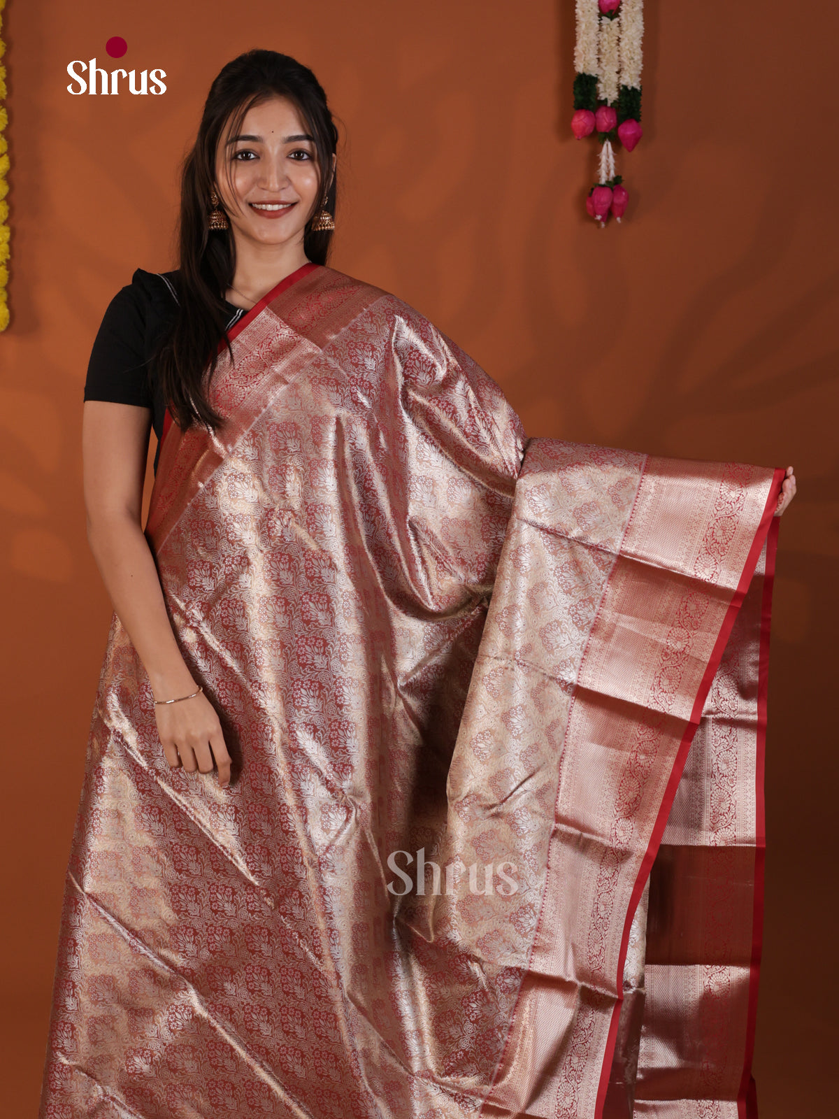 Goldish Red - Kanchipuram-halfpure Saree- DLS19209 - Shop on Shrus.com