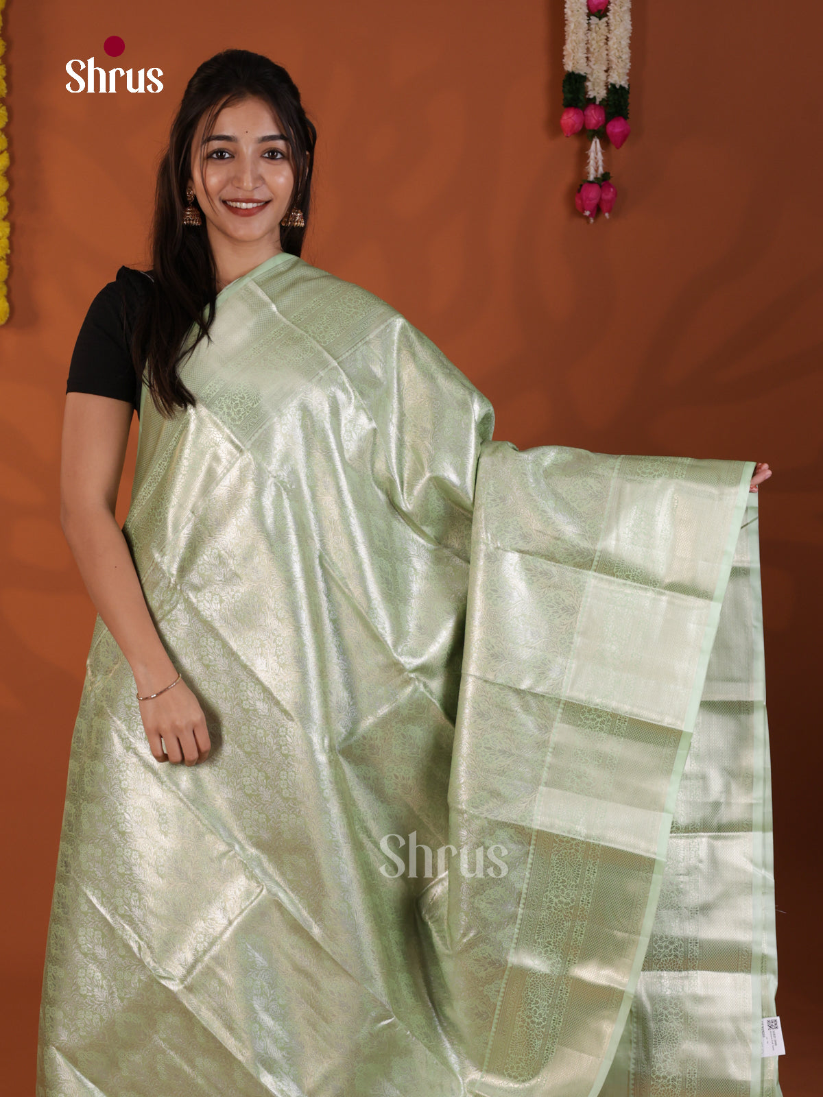 DLS19210 - Kanchipuram-halfpure Saree - Shop on Shrus.com