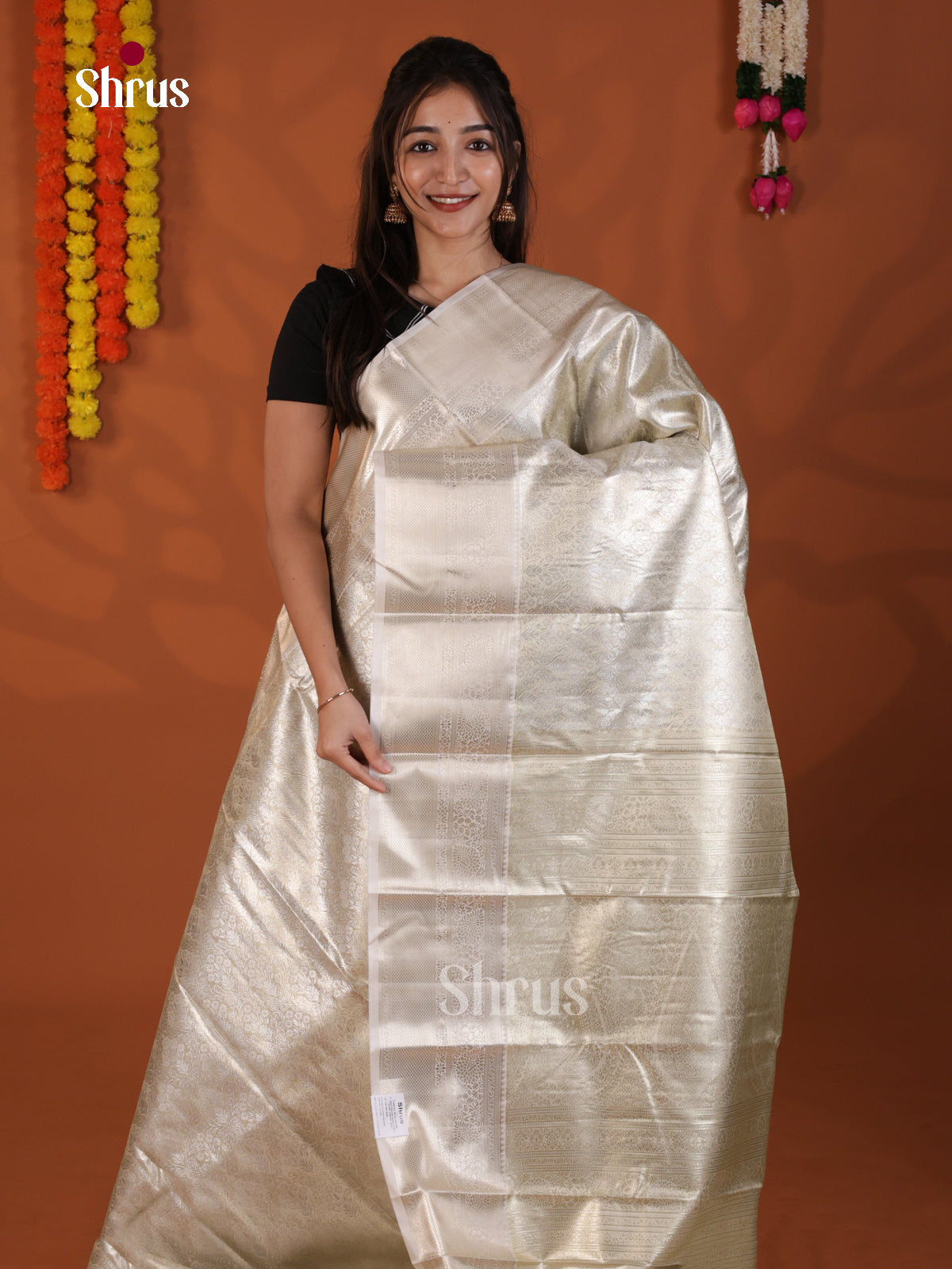 DLS19215 - Kanchipuram-halfpure Saree - Shop on Shrus.com