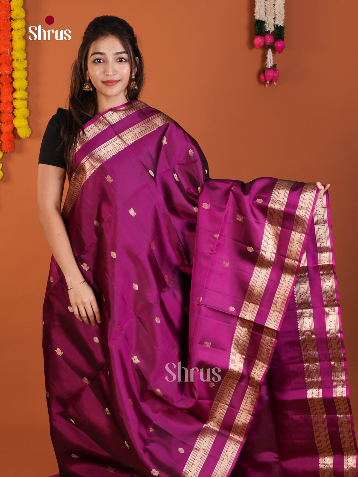 Luxurious Purple Soft Silk Saree with zari peacock buttas & Rettaipet border - Shop on Shrus.com