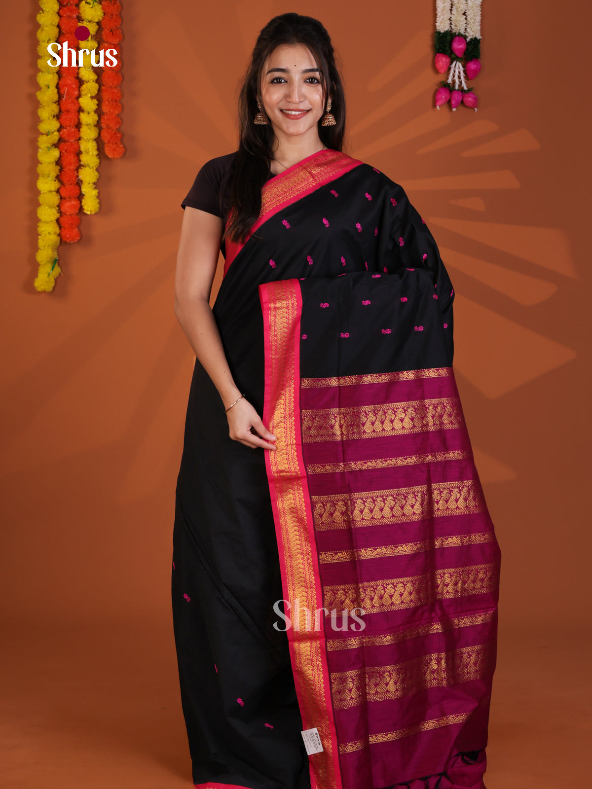 Black & Pink- Kalyani Cotton Saree - Shop on Shrus.com