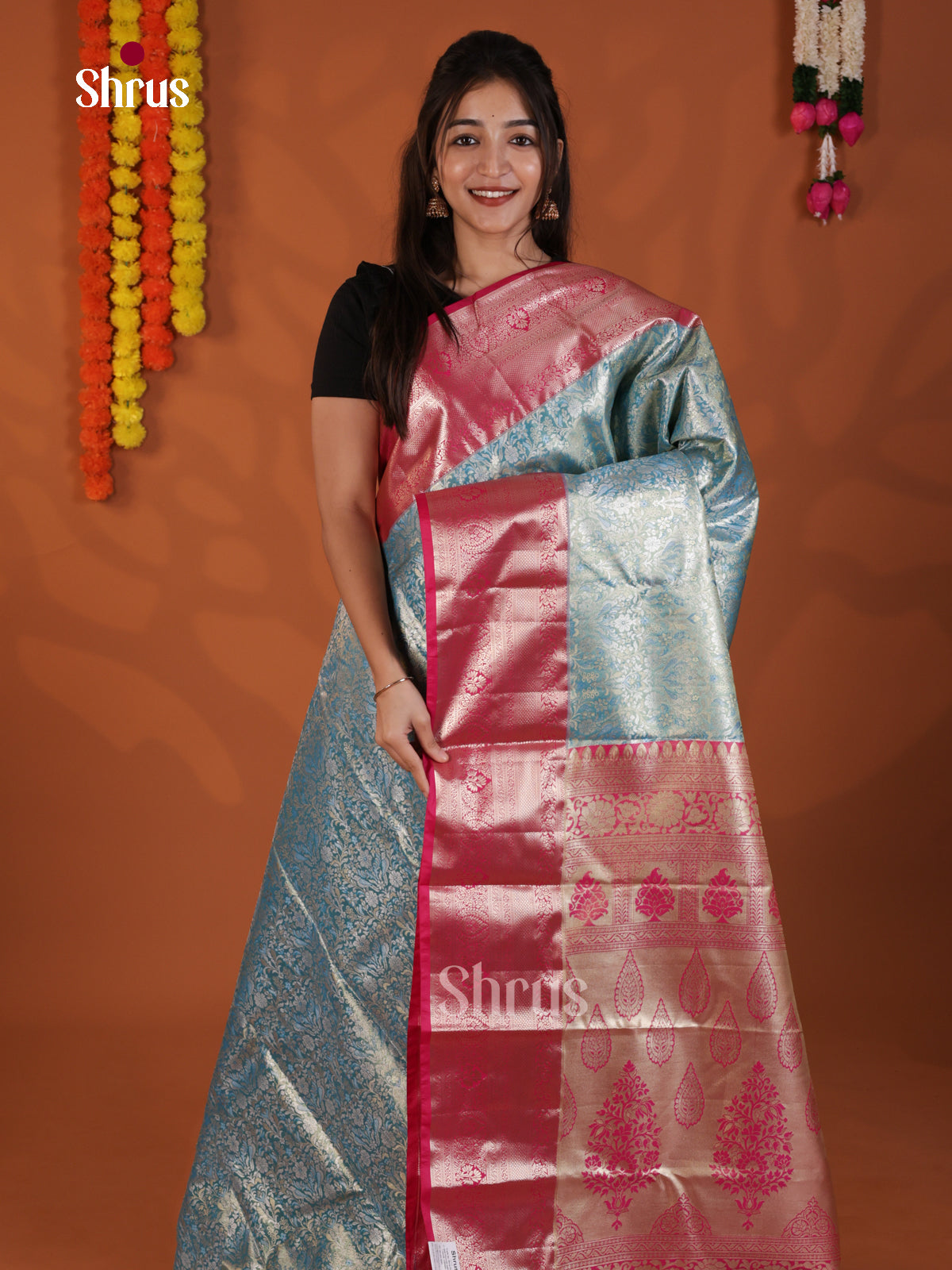 DLS29096 - Kanchipuram-halfpure Saree - Shop on Shrus.com