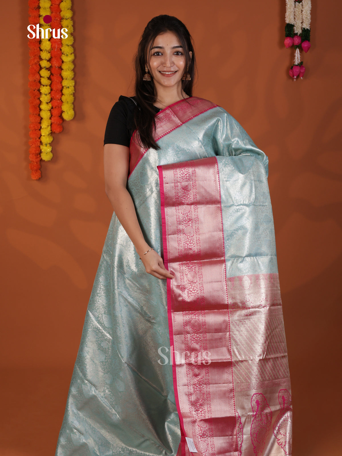 DLS29104 - Kanchipuram-halfpure Saree - Shop on Shrus.com