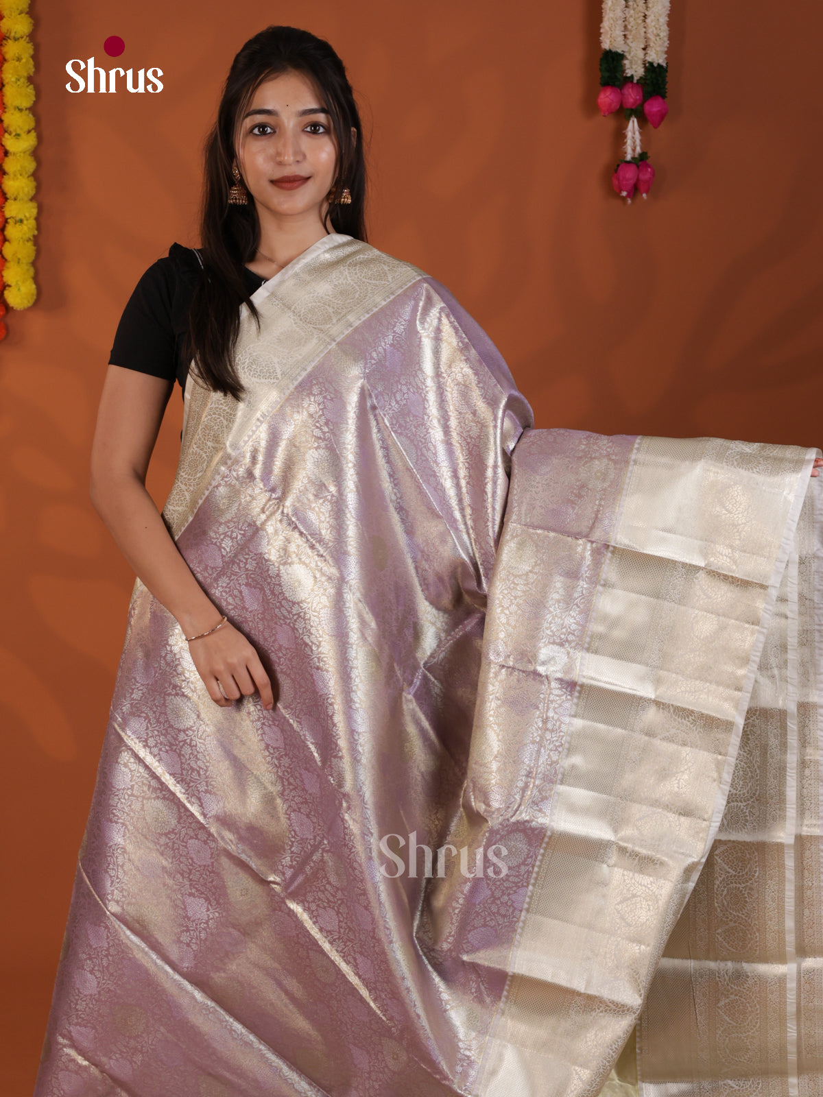 DLS29122 - Kanchipuram-halfpure Saree - Shop on Shrus.com