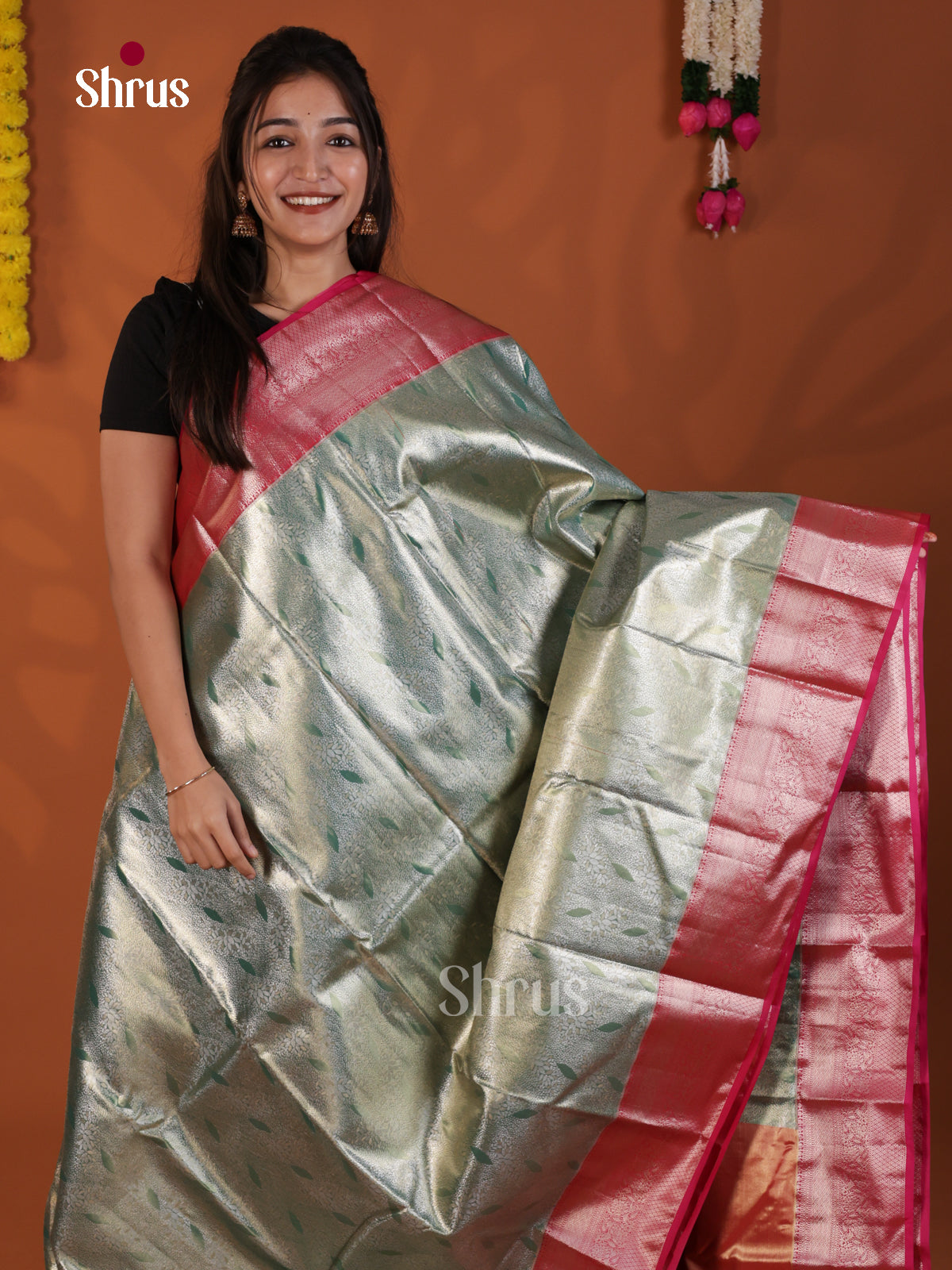 DLS29135 - Kanchipuram-halfpure Saree