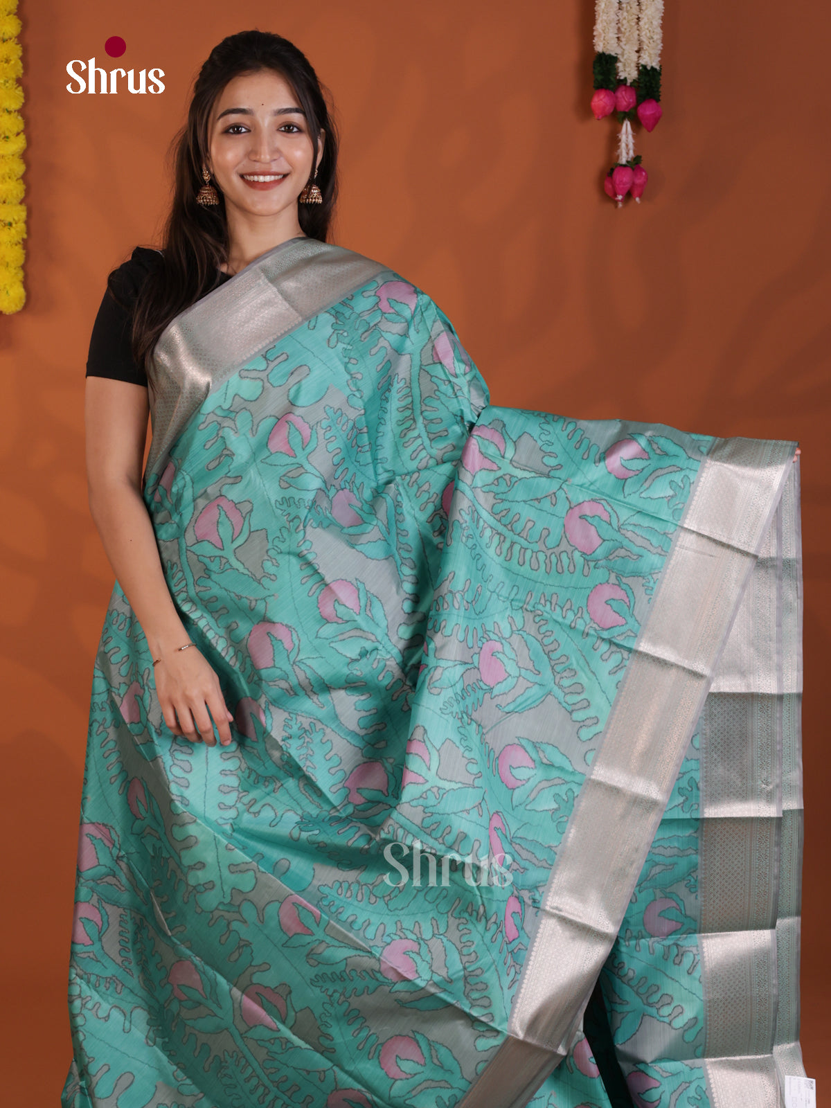 DLS29195 - Kanchipuram-halfpure Saree - Shop on Shrus.com