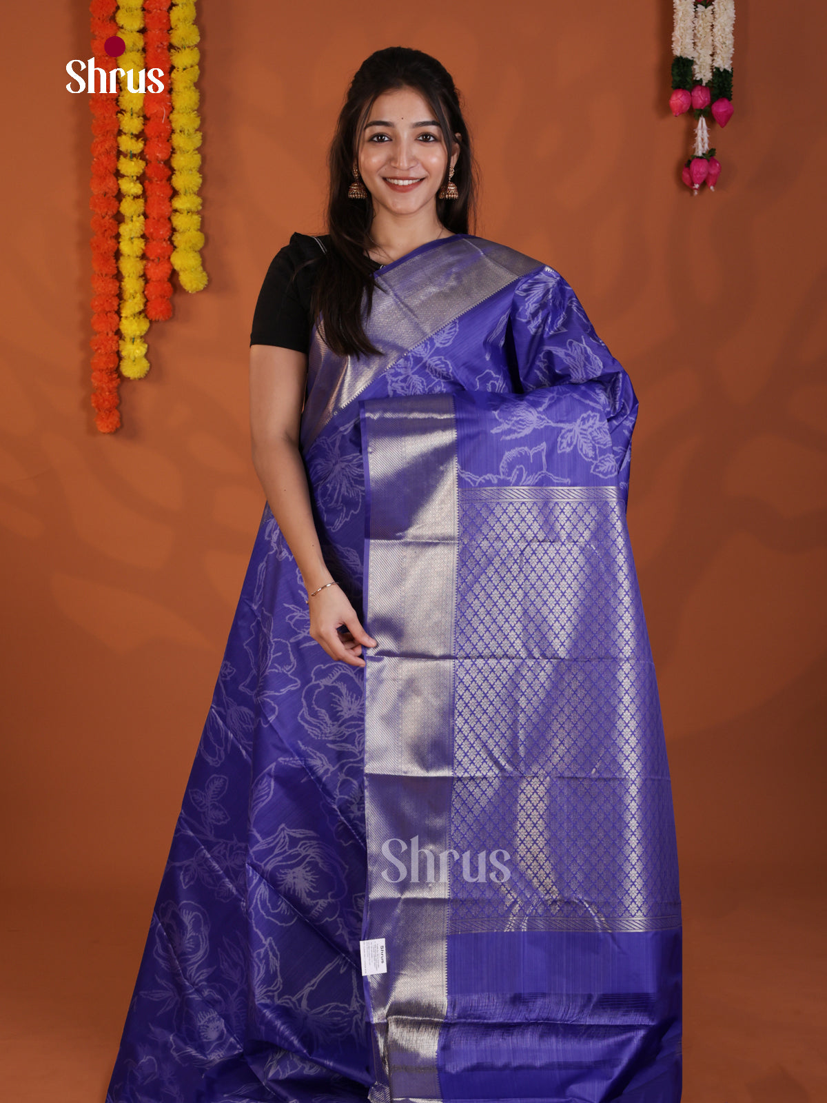 DLS29199 - Kanchipuram-halfpure Saree - Shop on Shrus.com