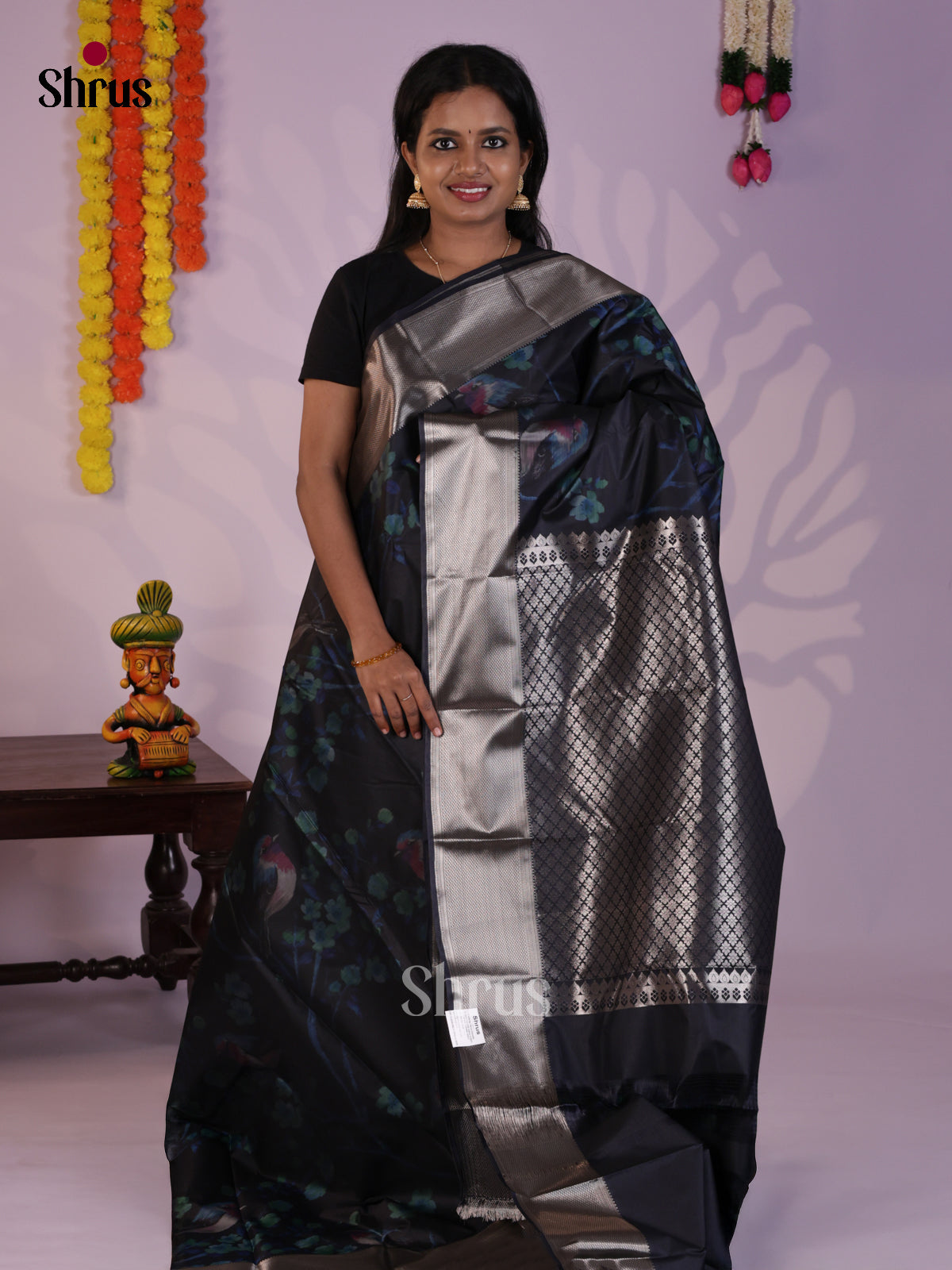 DLS29240 - Kanchipuram-halfpure Saree - Shop on Shrus.com