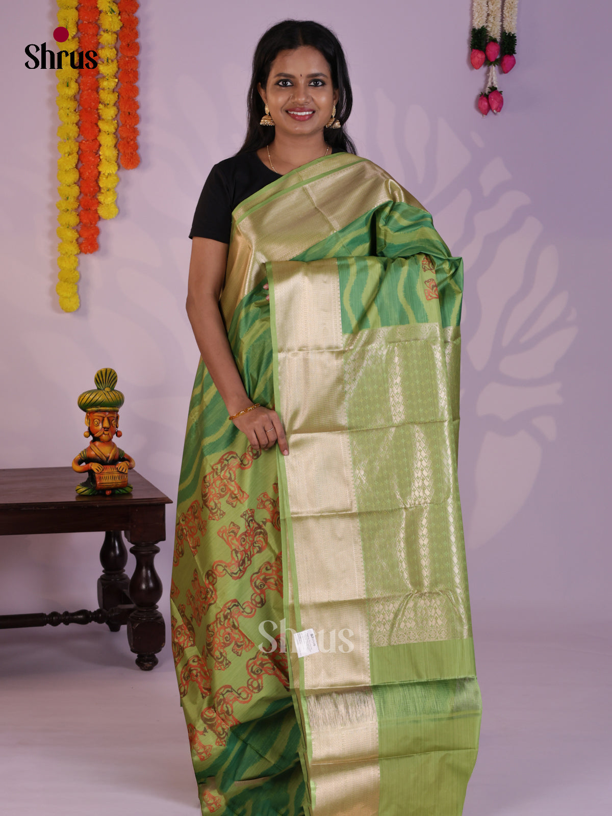 DLS29247 - Kanchipuram-halfpure Saree