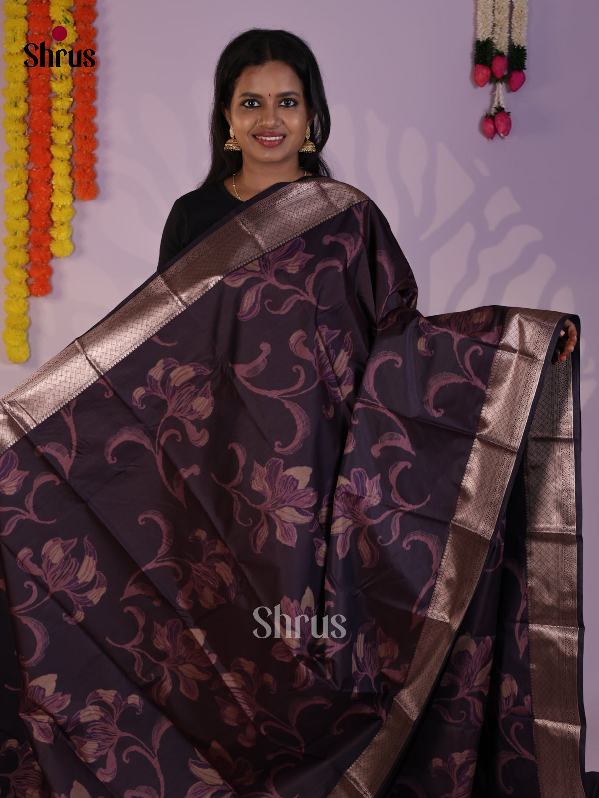 DLS29248 - Kanchipuram-halfpure Saree - Shop on Shrus.com